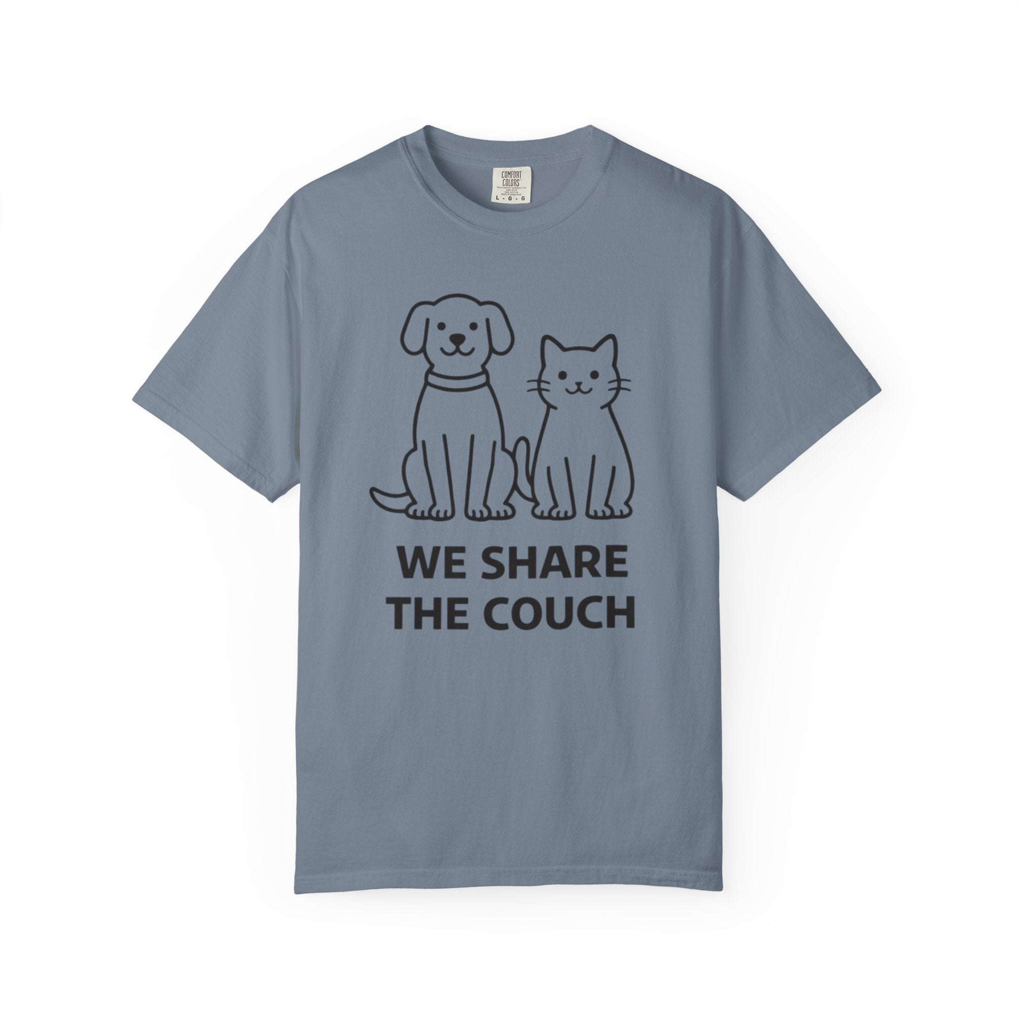 We Share The Couch Dog & Cat T-Shirt