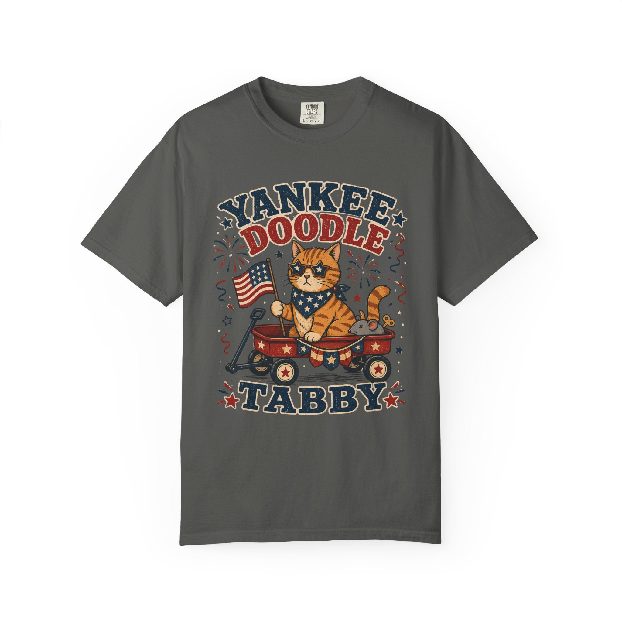 Yankee Doodle Tabby 4th of July T-Shirt — Patriotic Cat Tee