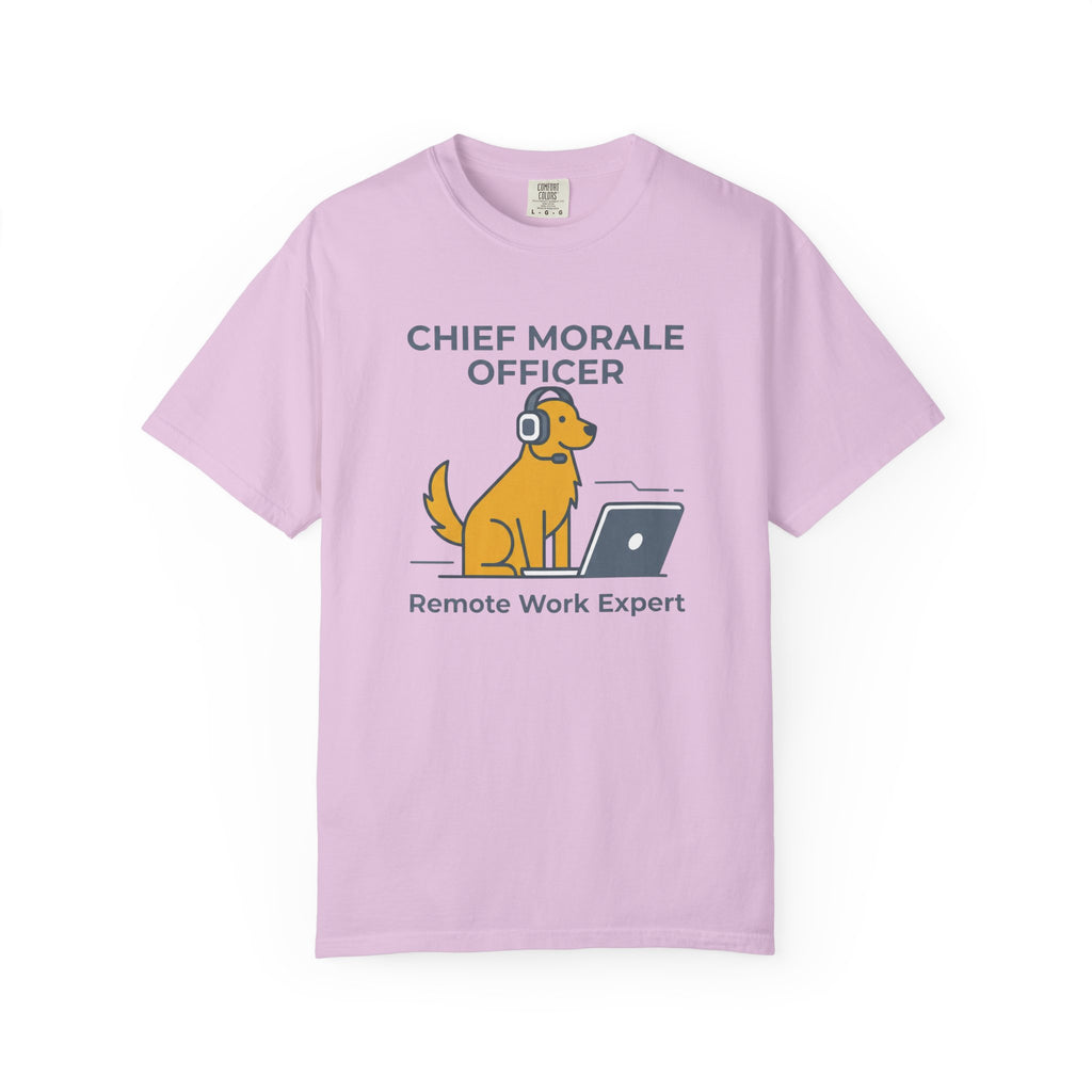 Chief Morale Oﬃcer Remote Work Expert Dog T-Shirt