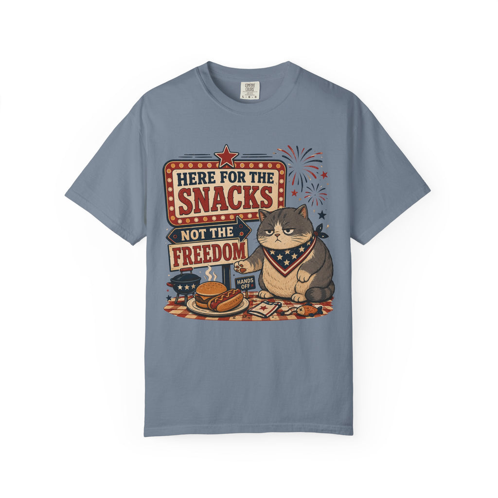 Here for the Snacks Patriotic Cat 4th of July T-Shirt