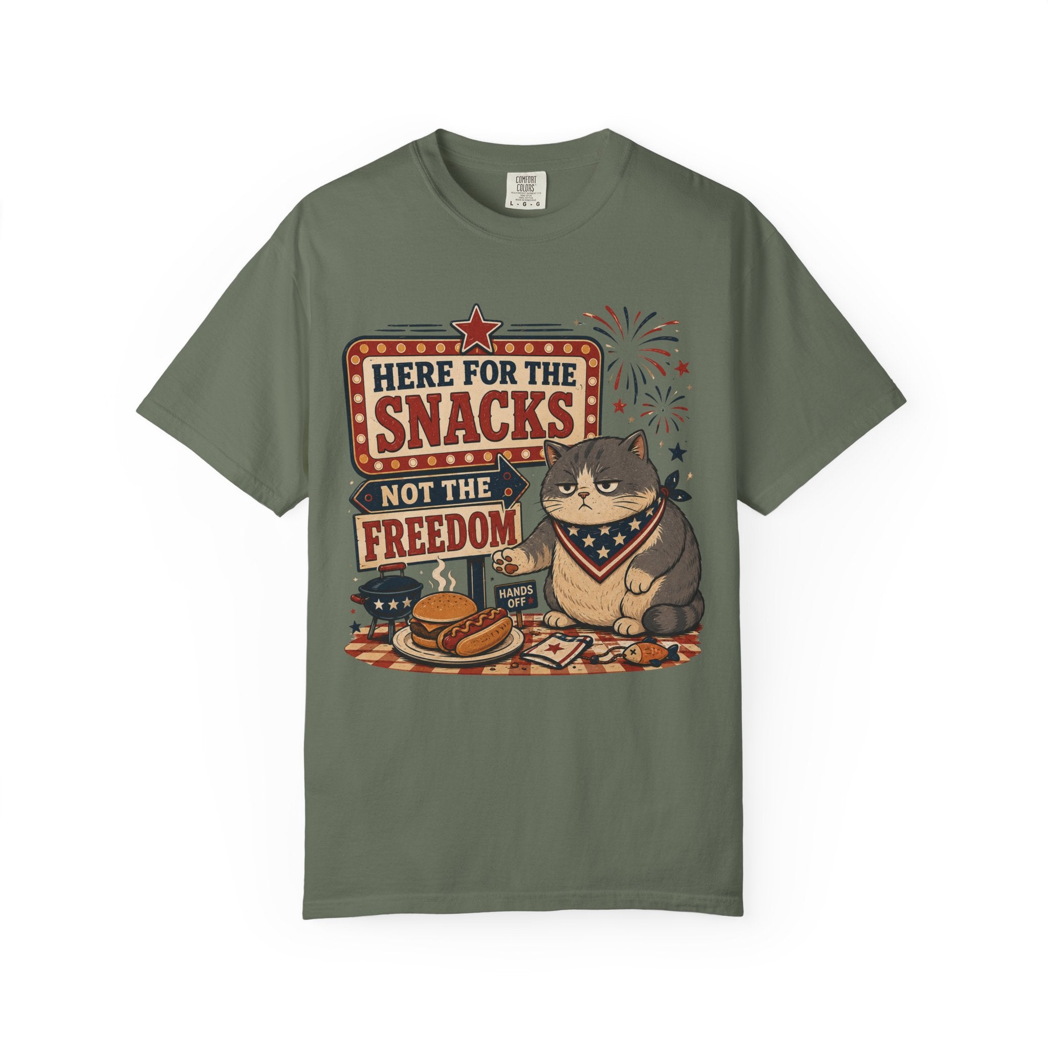 Here for the Snacks Patriotic Cat 4th of July T-Shirt